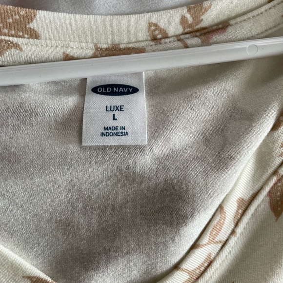 3 NWOT Old Navy, Luxe V-neck tops, size L - Picture 2 of 3